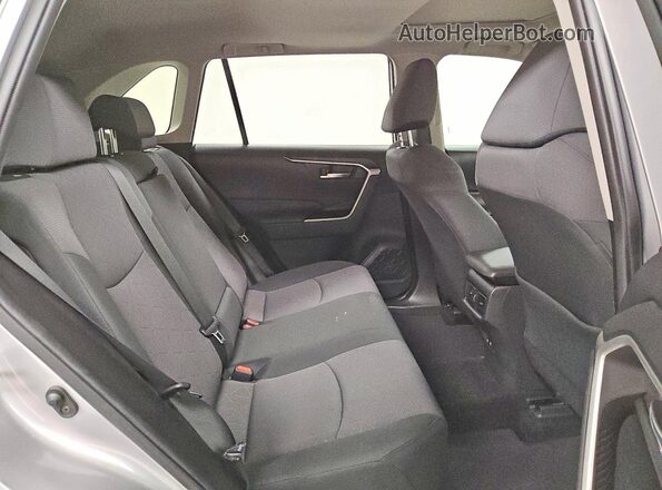 JTMW1RFVXKD032156 2019 TOYOTA RAV4 Silver უკანა სალონის ხედი