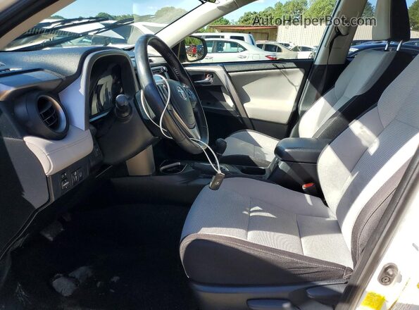 JTMWFREV0JJ167956 2018 TOYOTA RAV4 White Սալոնի դիմացի տեսք