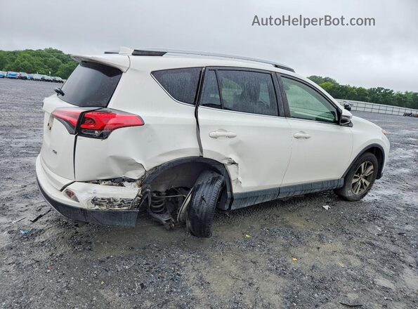 JTMWFREV0JJ747420 2018 TOYOTA RAV4 White Rear right