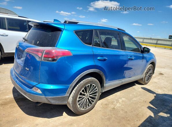 JTMWFREV1HJ147242 2017 TOYOTA RAV4 Blue Հետևի աջ