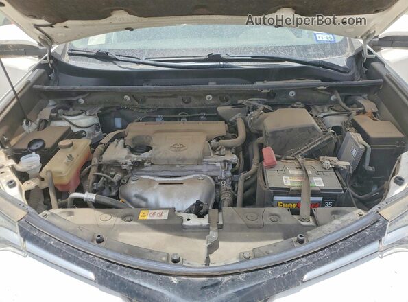 JTMWFREV1HJ718180 2017 TOYOTA RAV4 White Rear interior view