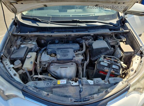 JTMWFREV3HD093974 2017 TOYOTA RAV4 White Widok komory silnika