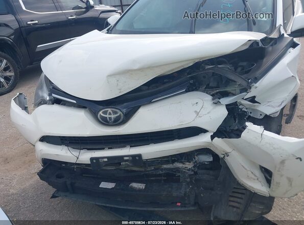 JTMWFREV3HD103001 2017 TOYOTA RAV4 Белый Вид спереди