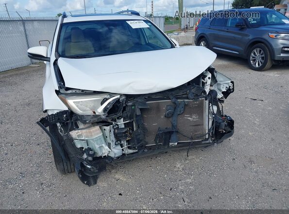 JTMWFREV3JD115476 2018 TOYOTA RAV4 Белый Вид спереди