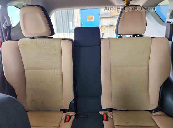 JTMWFREV4GJ073331 2016 TOYOTA RAV4 Red Հետևի նստատեղերի տեսք