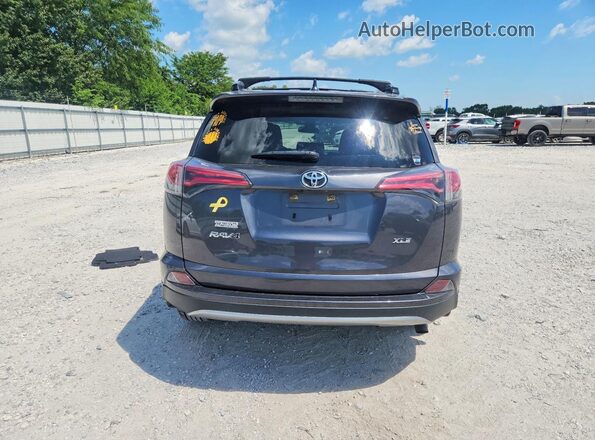 JTMWFREV4HJ711479 2017 TOYOTA RAV4 Gray Вид ззаду