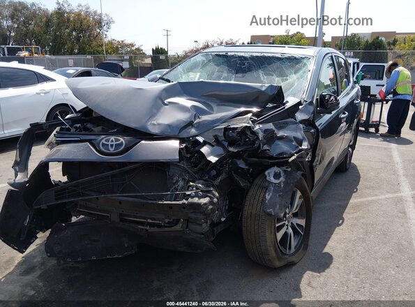 JTMWFREV5JD129590 2018 TOYOTA RAV4 Gray Widok deski rozdzielczej