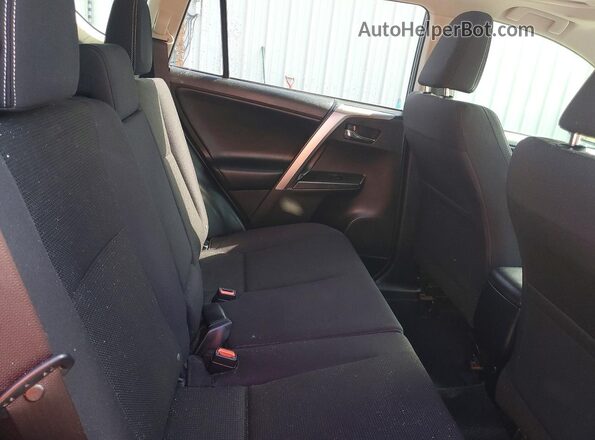 JTMWFREV6HD099669 2017 TOYOTA RAV4 Gray Widok wnętrza z tyłu