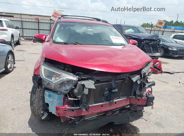JTMWFREV6HJ122904 2017 TOYOTA RAV4 Red Սալոնի հետևի տեսք