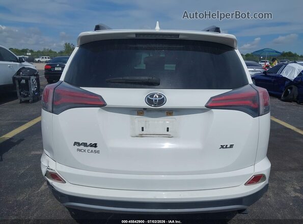 JTMWFREV7JJ200757 2018 TOYOTA RAV4 White 