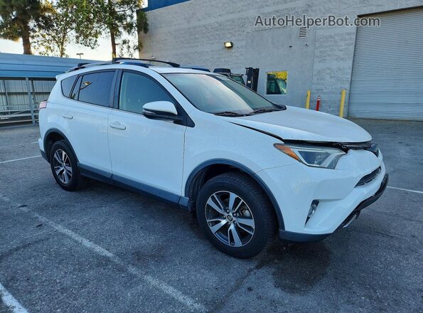 JTMWFREV7JJ732171 2018 TOYOTA RAV4 White Przód prawy