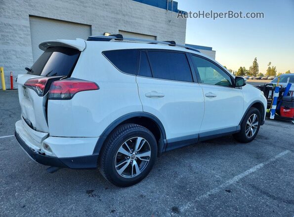 JTMWFREV7JJ732171 2018 TOYOTA RAV4 White Tył prawy