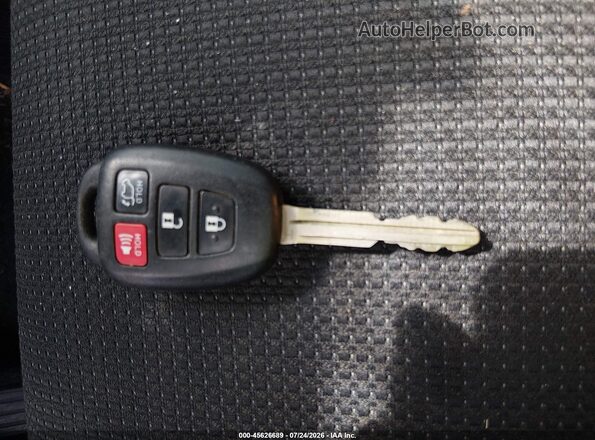 JTMWFREV9HD094790 2017 TOYOTA RAV4 White Առջևի վահանակի տեսք