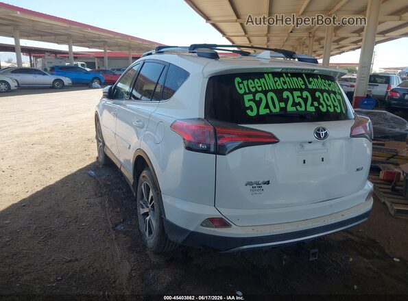 JTMWFREV9HJ141060 2017 TOYOTA RAV4 White Trasero izquierdo