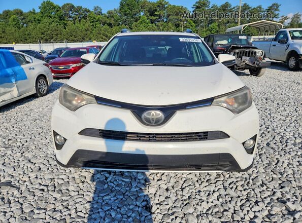 JTMWFREV9JJ174727 2018 TOYOTA RAV4 White Widok z przodu