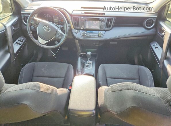 JTMWFREV9JJ174727 2018 TOYOTA RAV4 White Widok deski rozdzielczej