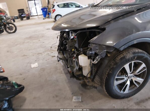 JTMWFREV9JJ190975 2018 TOYOTA RAV4 Gray წინა ხედი