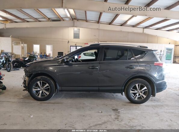 JTMWFREV9JJ190975 2018 TOYOTA RAV4 Gray 
