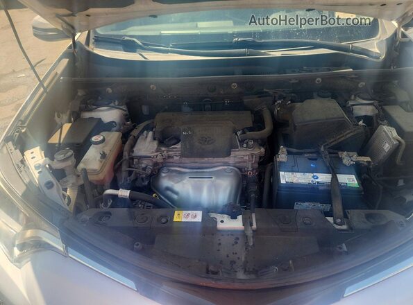 JTMWFREVXHJ718551 2017 TOYOTA RAV4 White Engine compartment view