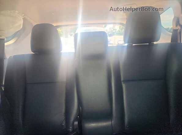 JTMWFREVXHJ718551 2017 TOYOTA RAV4 White Rear seats view