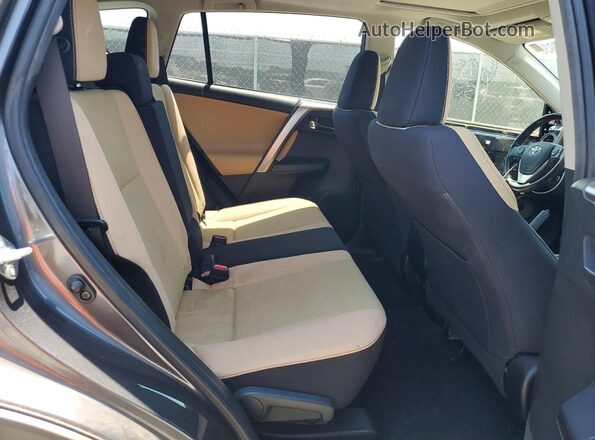 JTMWFREVXJJ168192 2018 TOYOTA RAV4 Gray Vista de los asientos traseros