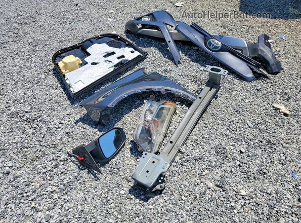 JTMWFREVXJJ168192 2018 TOYOTA RAV4 Gray Vista del compartimento del motor