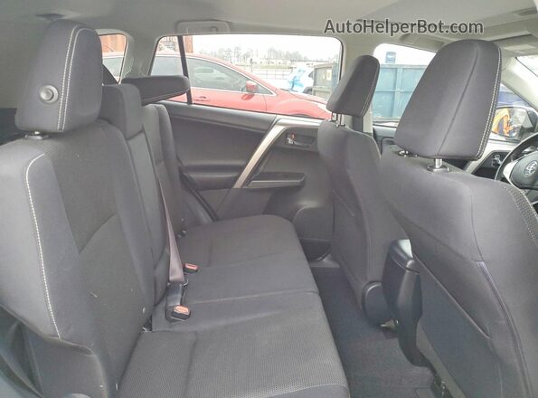 JTMWFREVXJJ746131 2018 TOYOTA RAV4 White Vista de los asientos traseros