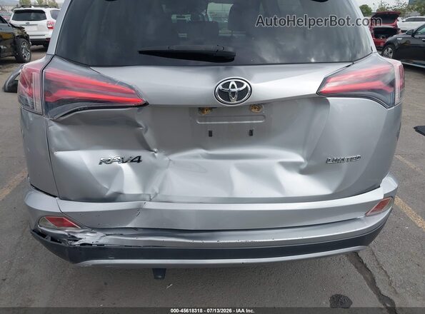 JTMYFREV2JJ180782 2018 TOYOTA RAV4 Silver Front view