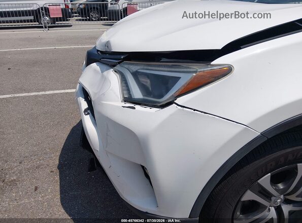 JTMZFREV0HJ705286 2017 TOYOTA RAV4 White Դիմացի տեսք