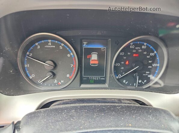 JTMZFREV0JJ151768 2018 TOYOTA RAV4 Blue ხელსაწყოთა პანელის ხედი