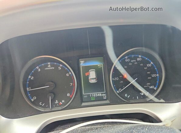 JTMZFREV0JJ155805 2018 TOYOTA RAV4 White Instrument cluster view