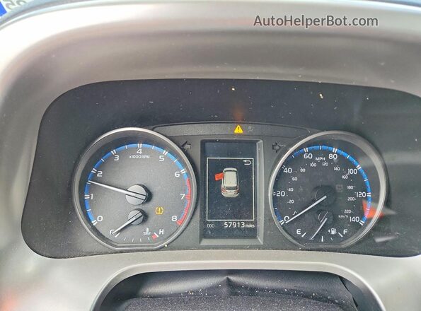 JTMZFREV0JJ198217 2018 TOYOTA RAV4 Silver Սարքավորումների վահանակի տեսք
