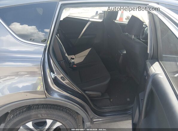 JTMZFREV1HJ712067 2017 TOYOTA RAV4 Gray Widok naklejki z numerem VIN