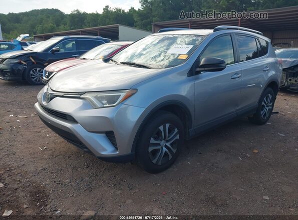JTMZFREV1JD123380 2018 TOYOTA RAV4 Silver Przód lewy
