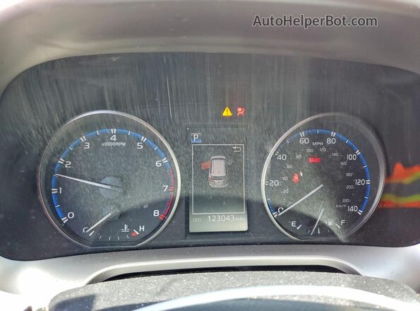 JTMZFREV2HJ123142 2017 TOYOTA RAV4 Red Սարքավորումների վահանակի տեսք