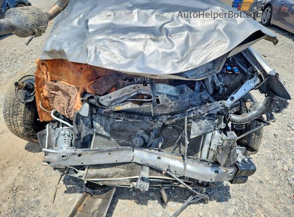 JTMZFREV2JJ159600 2018 TOYOTA RAV4 Silver უკანა სალონის ხედი