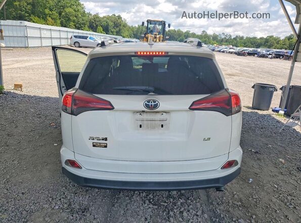 JTMZFREV2JJ726856 2018 TOYOTA RAV4 White უკანა ხედი