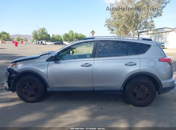 JTMZFREV3JJ173263 2018 TOYOTA RAV4 Silver Սալոնի 360 աստիճան տեսք