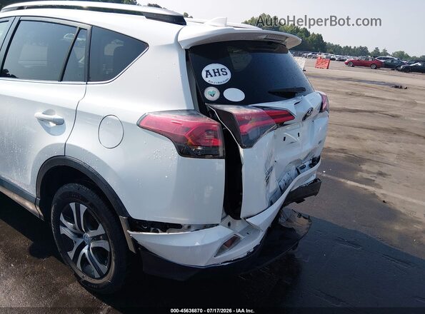 JTMZFREV4HJ700575 2017 TOYOTA RAV4 White 