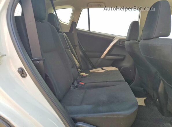 JTMZFREV4JJ171991 2018 TOYOTA RAV4 White Вид задньої частини салону