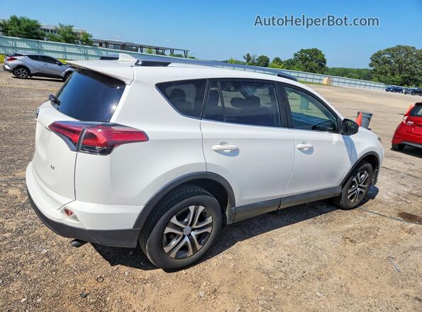JTMZFREV5HJ138282 2017 TOYOTA RAV4 White Задня права чверть