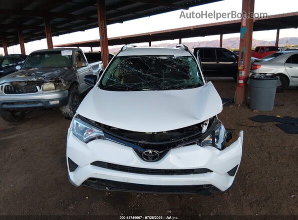 JTMZFREV5HJ702349 2017 TOYOTA RAV4 White Vista interior trasera
