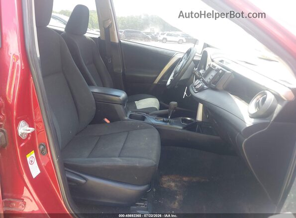JTMZFREV6HJ117361 2017 TOYOTA RAV4 Red წინა სალონის ხედი