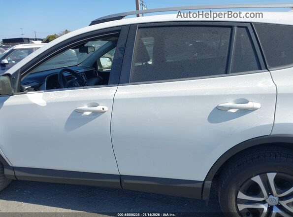 JTMZFREV6HJ703560 2017 TOYOTA RAV4 White 