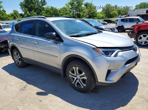 JTMZFREV6JJ166369 2018 TOYOTA RAV4 Silver Передня права чверть