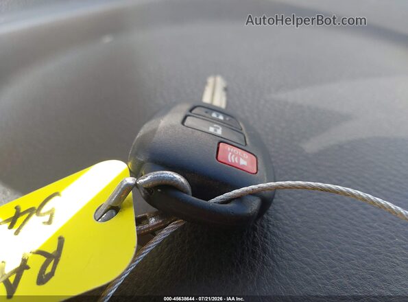 JTMZFREV6JJ729629 2018 TOYOTA RAV4 White Dashboard view