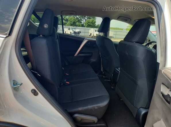 JTMZFREV7GD088501 2016 TOYOTA RAV4 White Rear interior view