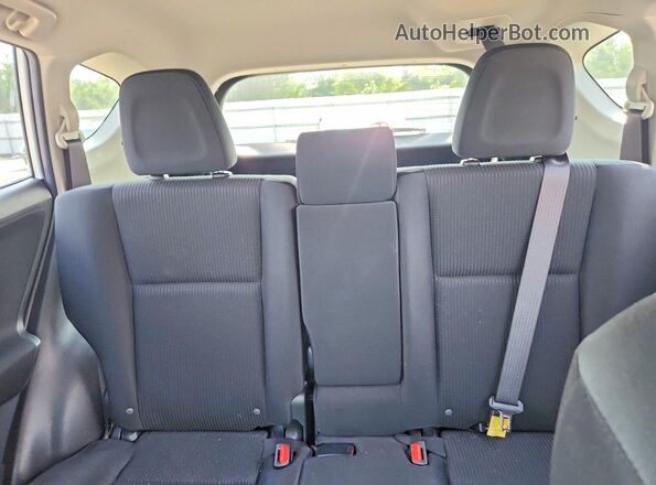 JTMZFREV7GD088501 2016 TOYOTA RAV4 White Rear seats view