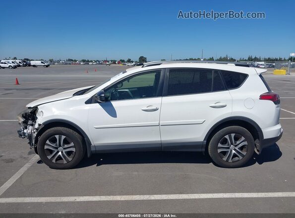JTMZFREV7HJ712736 2017 TOYOTA RAV4 White 