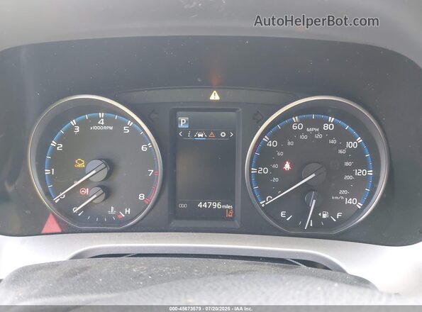JTMZFREV8HJ103932 2017 TOYOTA RAV4 Серый Вид задних сидений